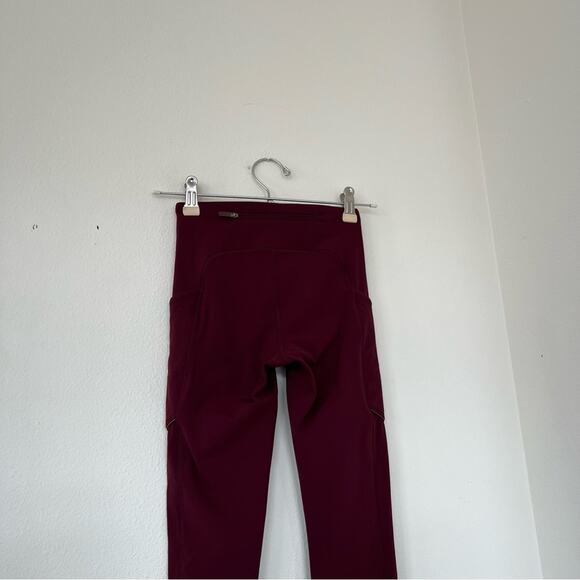 Lululemon Speed Up Tights 28" in Garnet Red - Picture 6 of 10